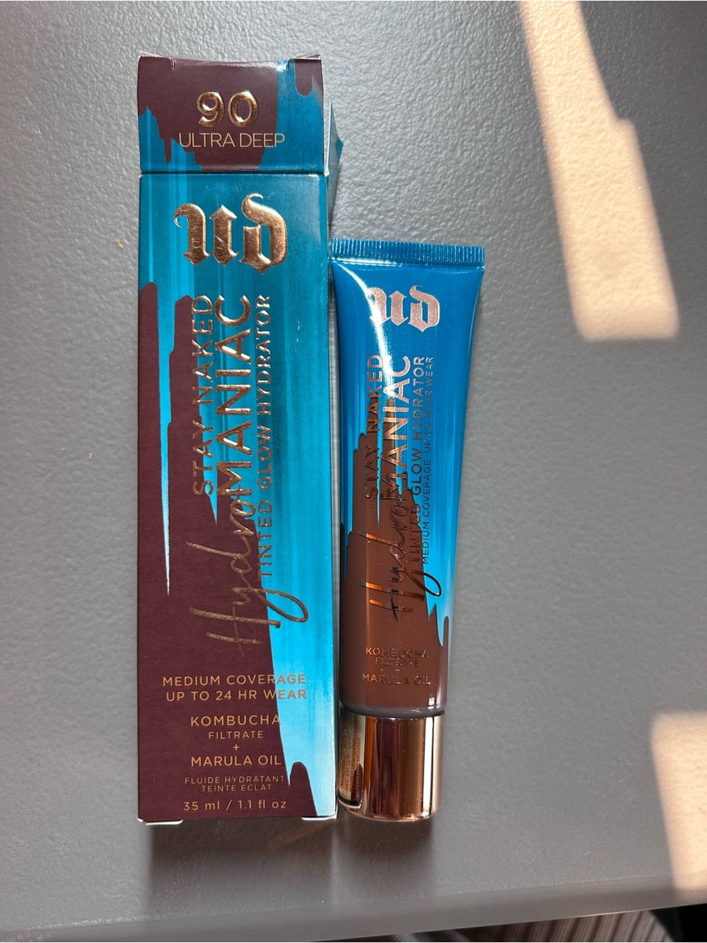 Urban Decay Stay Naked Hydromaniac Tinted Glow Hydrator - Ultra Deep 90